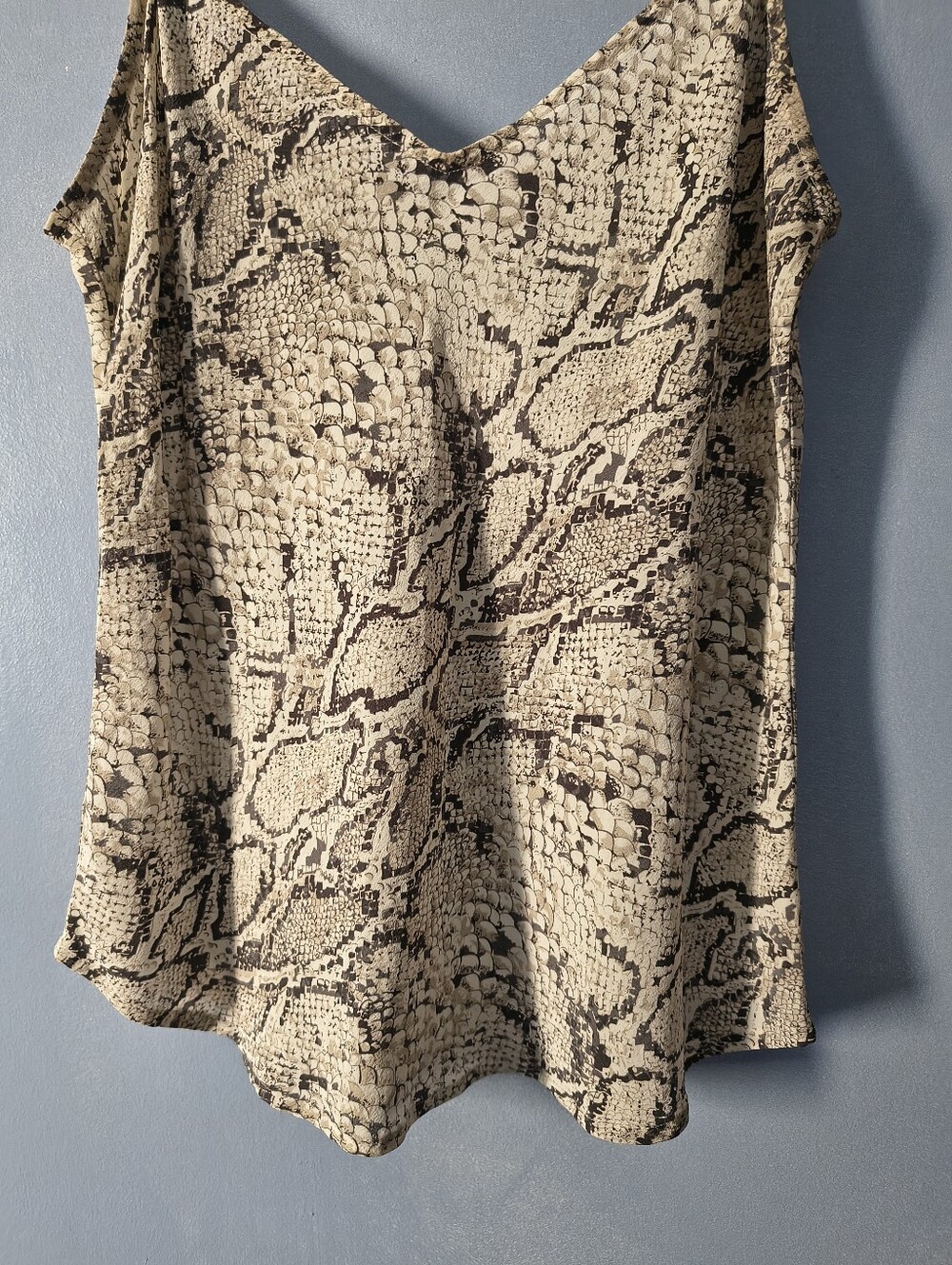 Reformation Beth Silk Camisole In Python S - Picture 3 of 6
